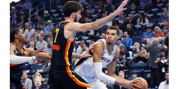 San Antonio Spursilla on tällä kaudella vain kolme voittoa